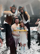 קופים לחתונה 